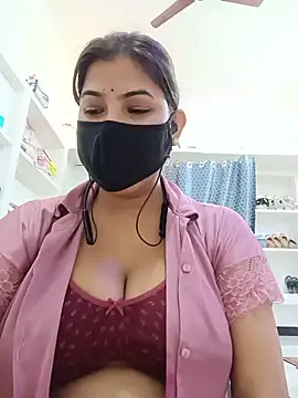 Hot radhaji online show from May 8, 3:05 pm