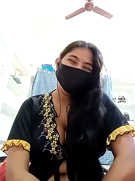 Hot radhaji online show from February 17, 9:50 am