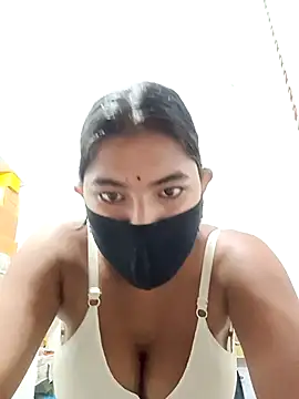 Hot radhaji online show from November 3, 10:19 am