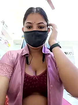 Hot radhaji online show from May 6, 2:59 am