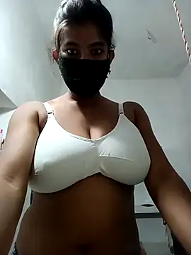 Hot radhaji online show from October 17, 10:50 am