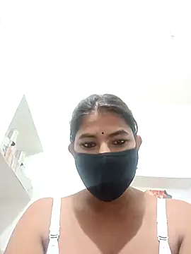 Hot radhaji online show from November 7, 4:33 pm