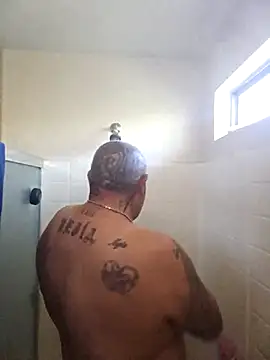 B1GLO online show from November 14, 4:43 pm