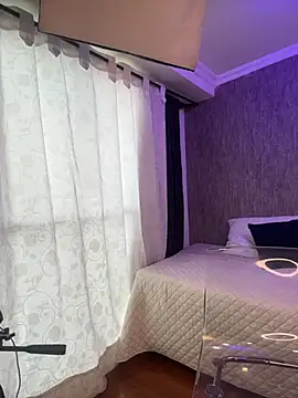 KarinaFlowers  online show from July 17, 12:24 pm