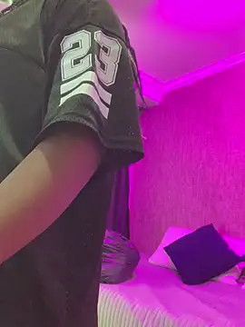 KarinaFlowers  online show from February 11, 12:16 pm