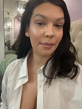 ClaraPasssion online show from January 13, 5:00 am