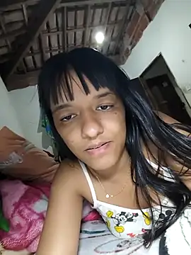 Snapshot of XxxMaikelly chatting on October 28, 9:36 pm XxxMaikelly online show from October 28, 9:36 pm