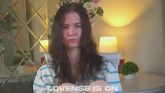 Snapshot of MarcyFrazee chatting on December 3, 2:01 am MarcyFrazee online show from December 3, 2:01 am