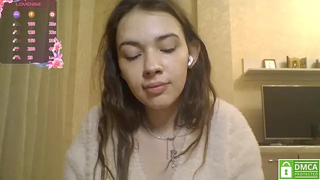 Snapshot of CeyaLier chatting on April 21, 5:30 pm CeyaLier online show from April 21, 5:30 pm