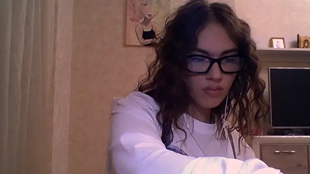 CeyaLier online show from November 18, 5:05 pm