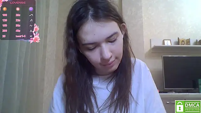 Snapshot of CeyaLier chatting on April 24, 5:26 pm CeyaLier online show from April 24, 5:26 pm