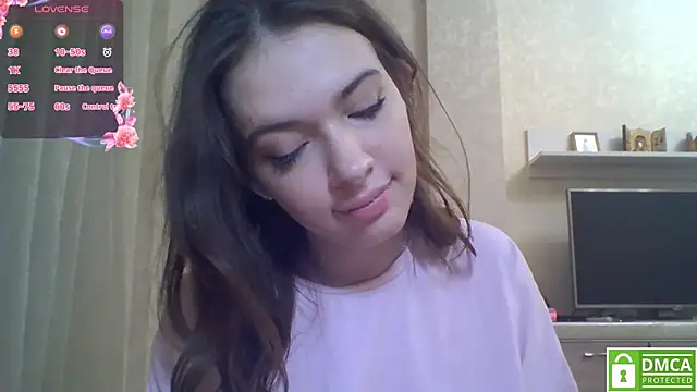 Snapshot of CeyaLier chatting on April 30, 5:31 pm CeyaLier online show from April 30, 5:31 pm