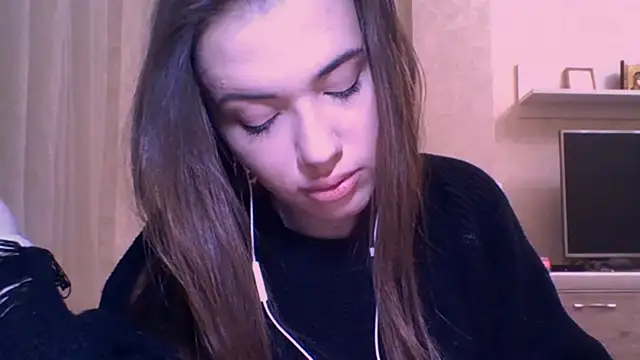 CeyaLier online show from December 15, 5:30 pm