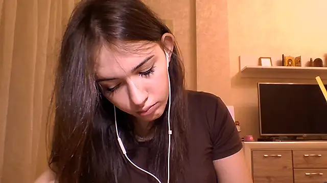 CeyaLier online show from November 13, 5:17 pm