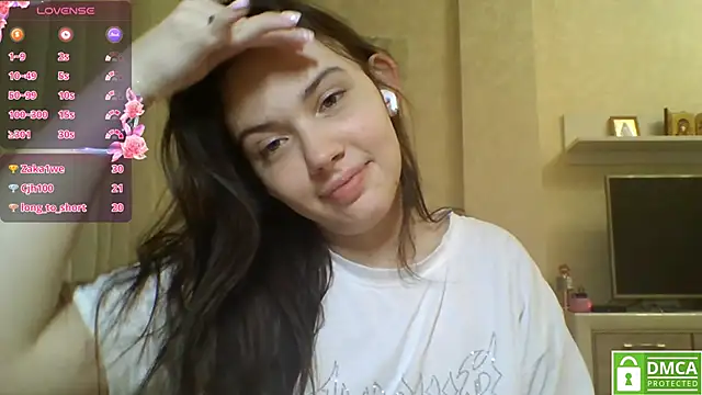Snapshot of CeyaLier chatting on June 26, 9:20 pm CeyaLier online show from June 26, 9:20 pm