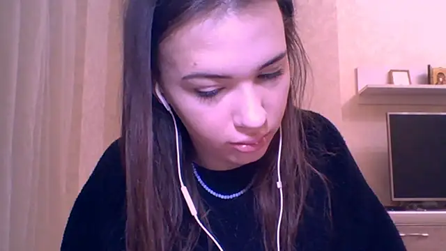 CeyaLier online show from December 16, 5:28 pm