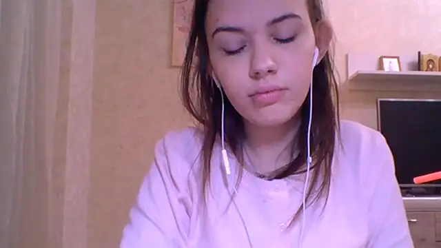 CeyaLier online show from December 18, 5:50 pm