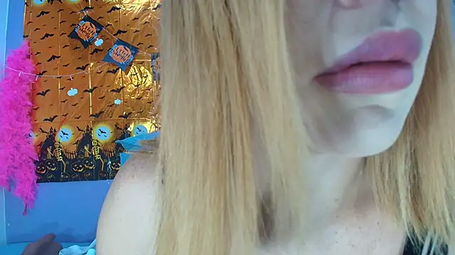 lu mystic online show from October 22, 11:53 am