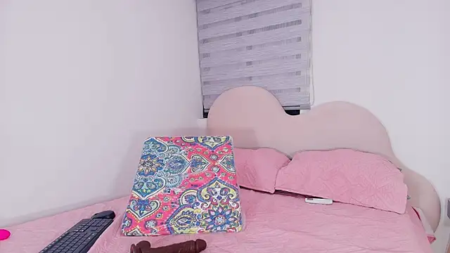 lu mystic online show from December 5, 12:04 pm