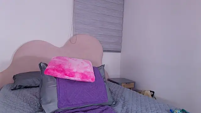 lu mystic online show from April 17, 3:09 am