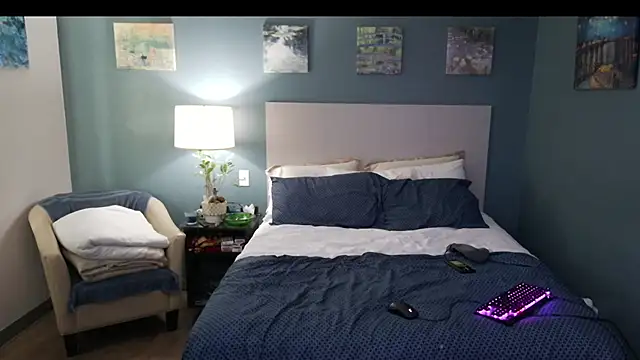 Fuck-Buddy-4U online show from November 4, 4:44 pm