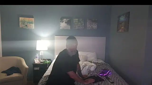 Fuck-Buddy-4U online show from July 11, 11:49 pm
