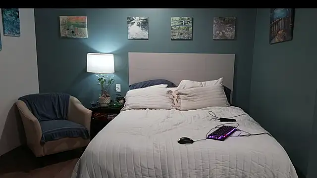 Fuck-Buddy-4U online show from November 3, 3:34 am