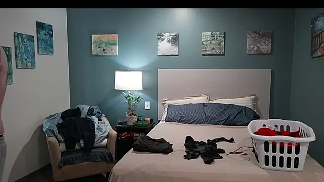 Fuck-Buddy-4U online show from November 3, 3:59 pm