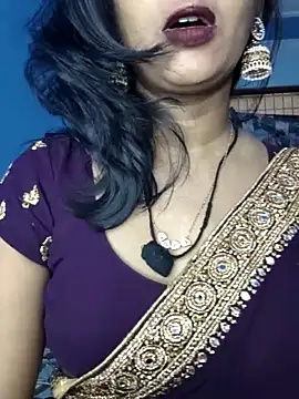 Snapshot of Janu-hasena chatting on December 17, 8:08 am Janu-hasena online show from December 17, 8:08 am