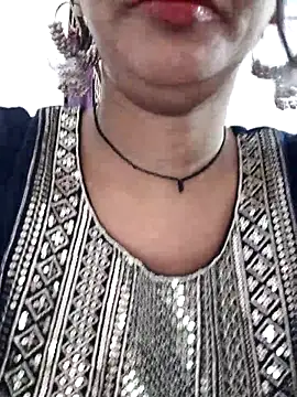 Janu-hasena online show from November 18, 1:43 am