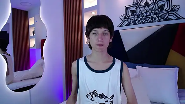 Emo Boy  online show from February 20, 8:44 pm