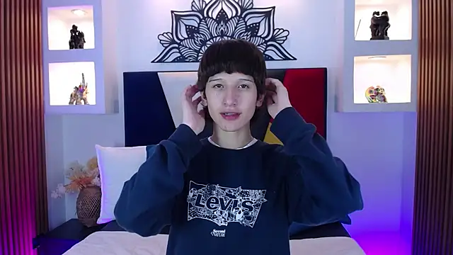 Emo Boy  online show from March 2, 8:38 pm