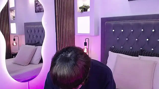 Emo Boy  online show from April 30, 8:38 pm