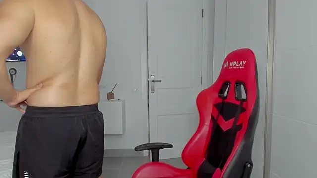 find0m master online show from October 7, 11:50 pm