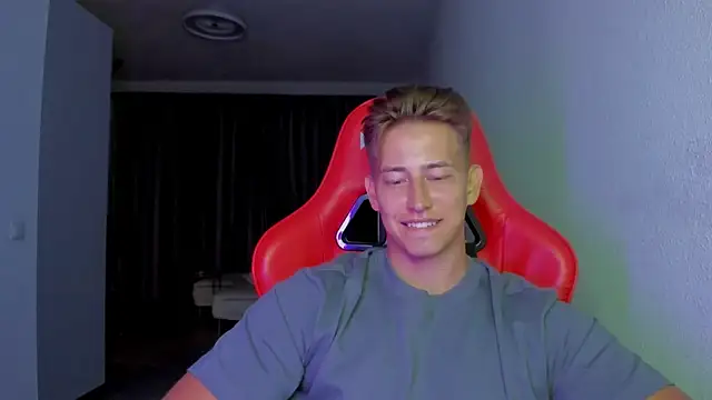 find0m master online show from November 12, 12:37 am