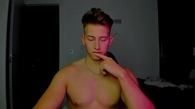 find0m master online show from February 3, 10:59 pm