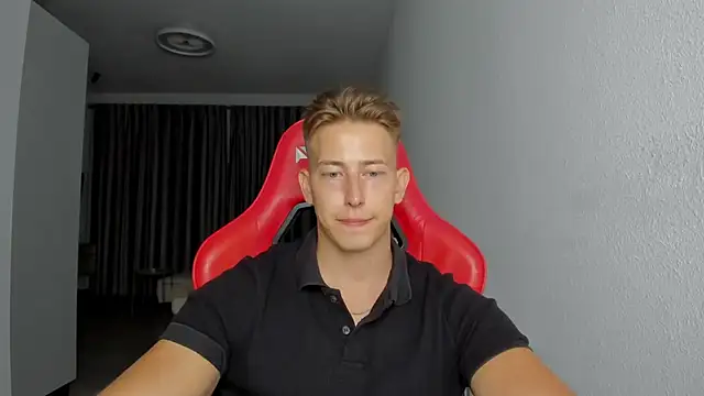 find0m master online show from October 31, 10:38 pm