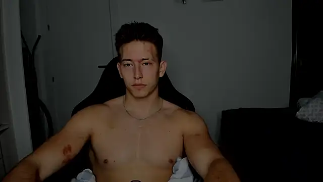 find0m master online show from April 15, 10:43 pm