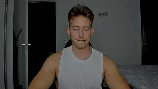 find0m master online show from April 8, 6:42 pm