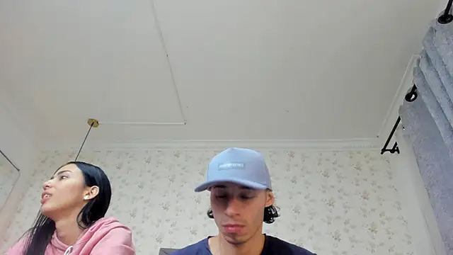 nicollandjhon online show from February 5, 11:39 am