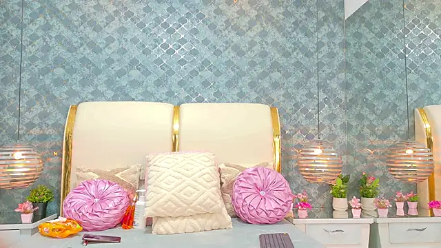  NinaFox  online show from November 11, 1:17 pm