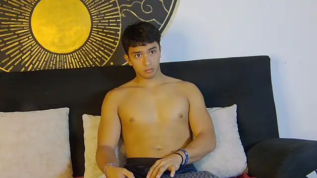 Snapshot of Stefano_Calle chatting on November 24, 12:16 pm Stefano Calle online show from November 24, 12:16 pm