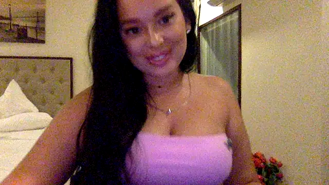 Fayronna online show from February 13, 6:30 pm