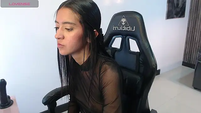 Snapshot of Dahyan_ch chatting on November 25, 5:02 pm Dahyan ch online show from November 25, 5:02 pm