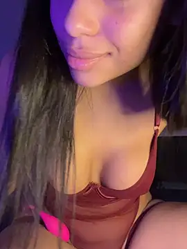 Snapshot of LaraCastroXX55 chatting on November 8, 3:26 pm LaraCastroXX55 online show from November 8, 3:26 pm