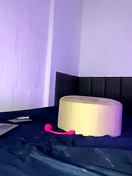 Snapshot of LaraCastroXX55 chatting on October 24, 6:07 pm LaraCastroXX55 online show from October 24, 6:07 pm