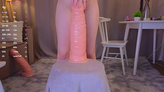 TinaStevenson online show from April 3, 9:10 pm