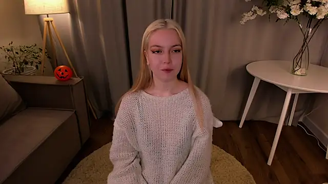 TinaStevenson online show from October 29, 9:36 pm