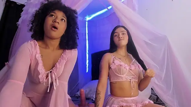 ailen aria online show from October 12, 3:24 pm