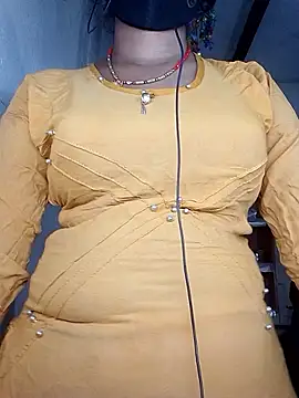 Snapshot of Sexy_Riya_Bhabhi chatting on October 13, 8:32 pm Sexy Riya Bhabhi online show from October 13, 8:32 pm